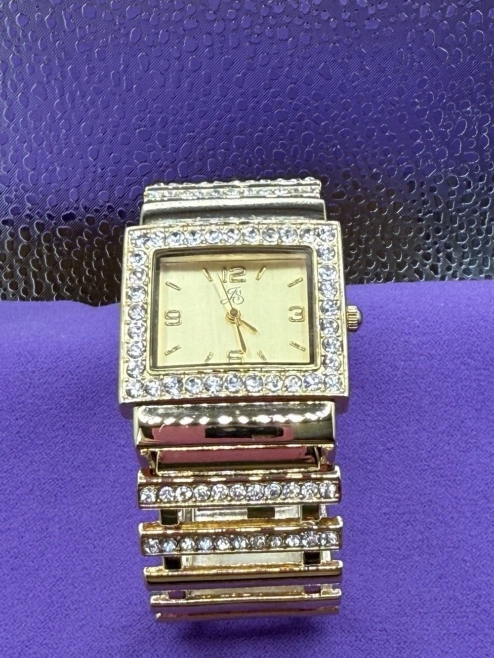 NARMI Gold Tone /Rhinestone Quartz Cuff Watch